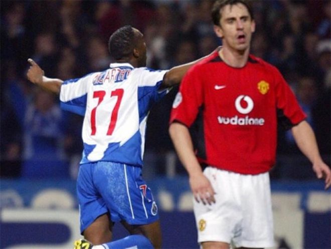 詹姆斯在2 詹姆斯在2